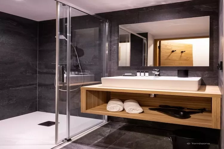 CHAPELLE DABONDANCE Le Flocon Blanc A40P-Salle de bain