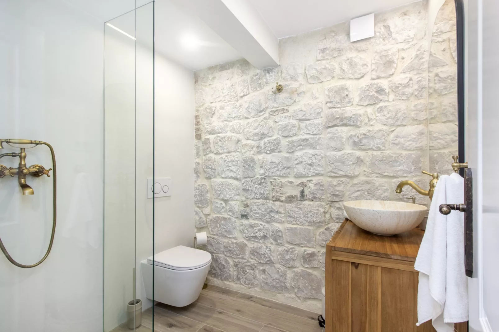 Stone House Trogir-Bathroom