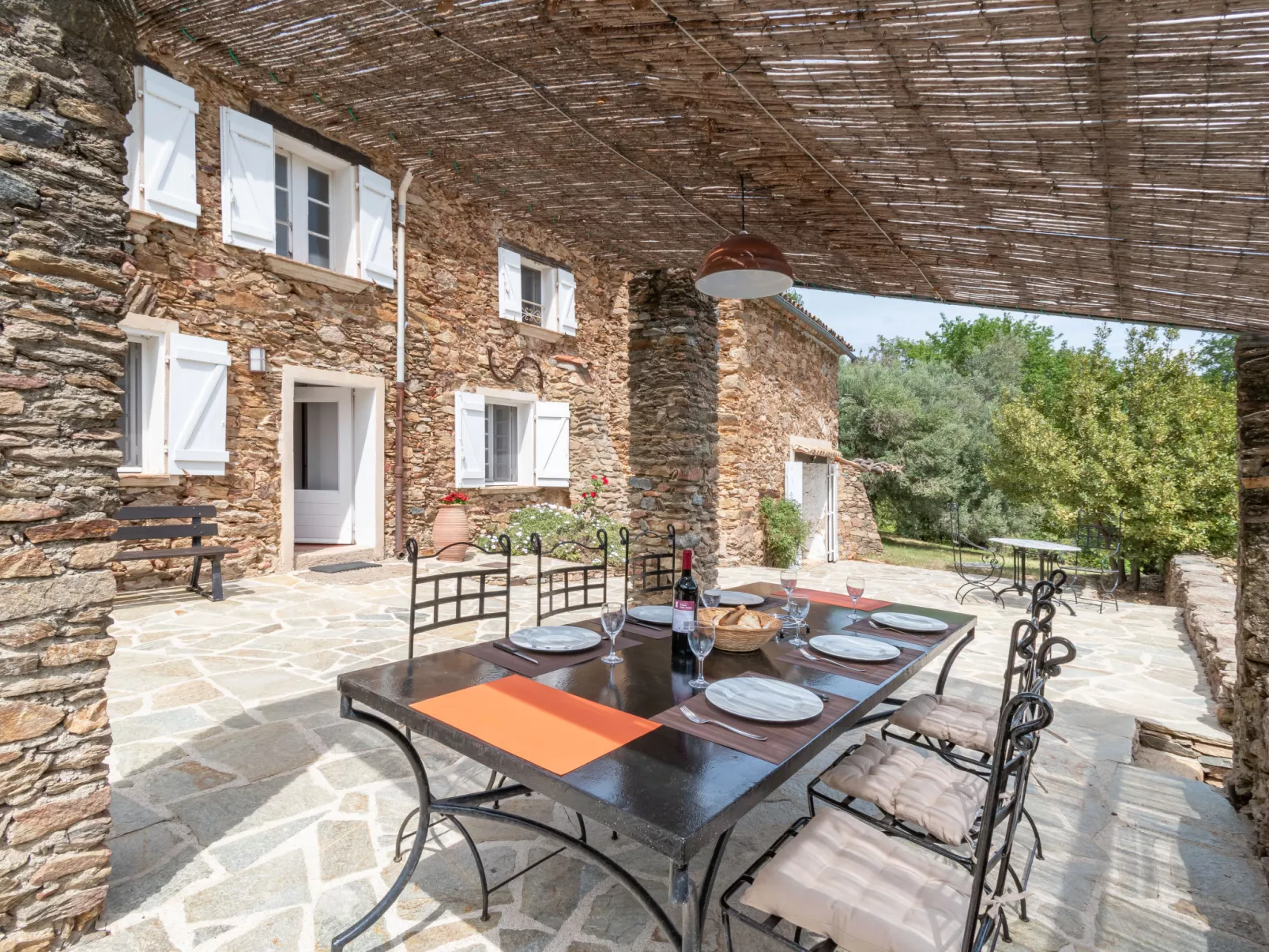 La Bastide Haute-Outside