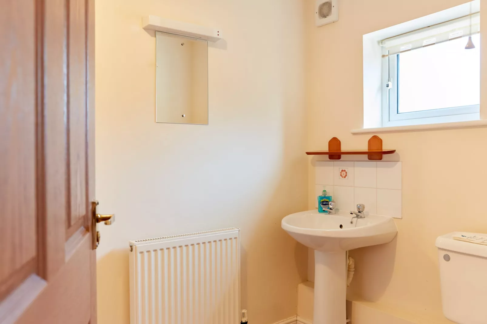 Meadow View-Bathroom