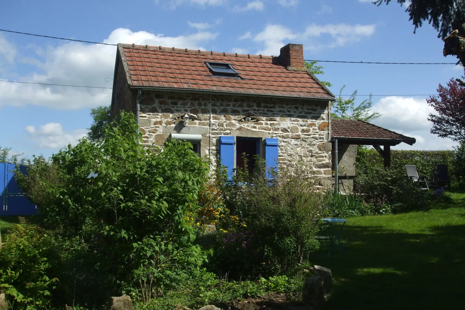 Le Dauphin bleu-Exterior summer