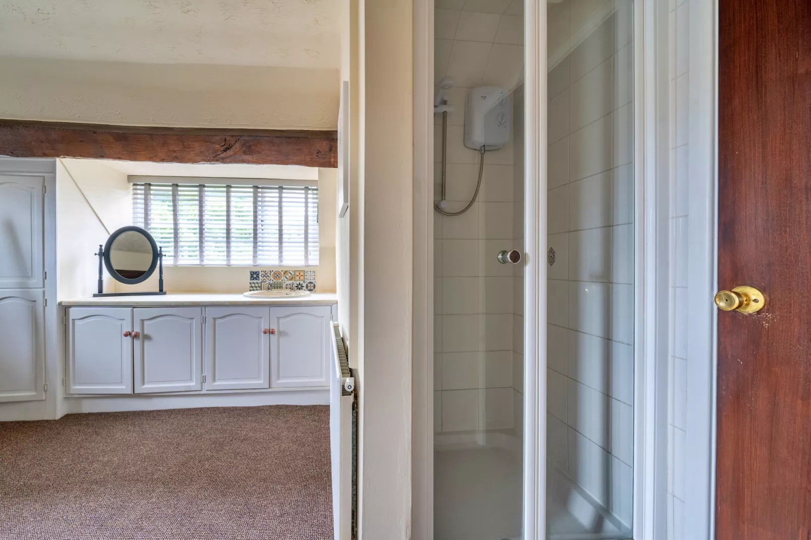 Barn Cottage-Bathroom