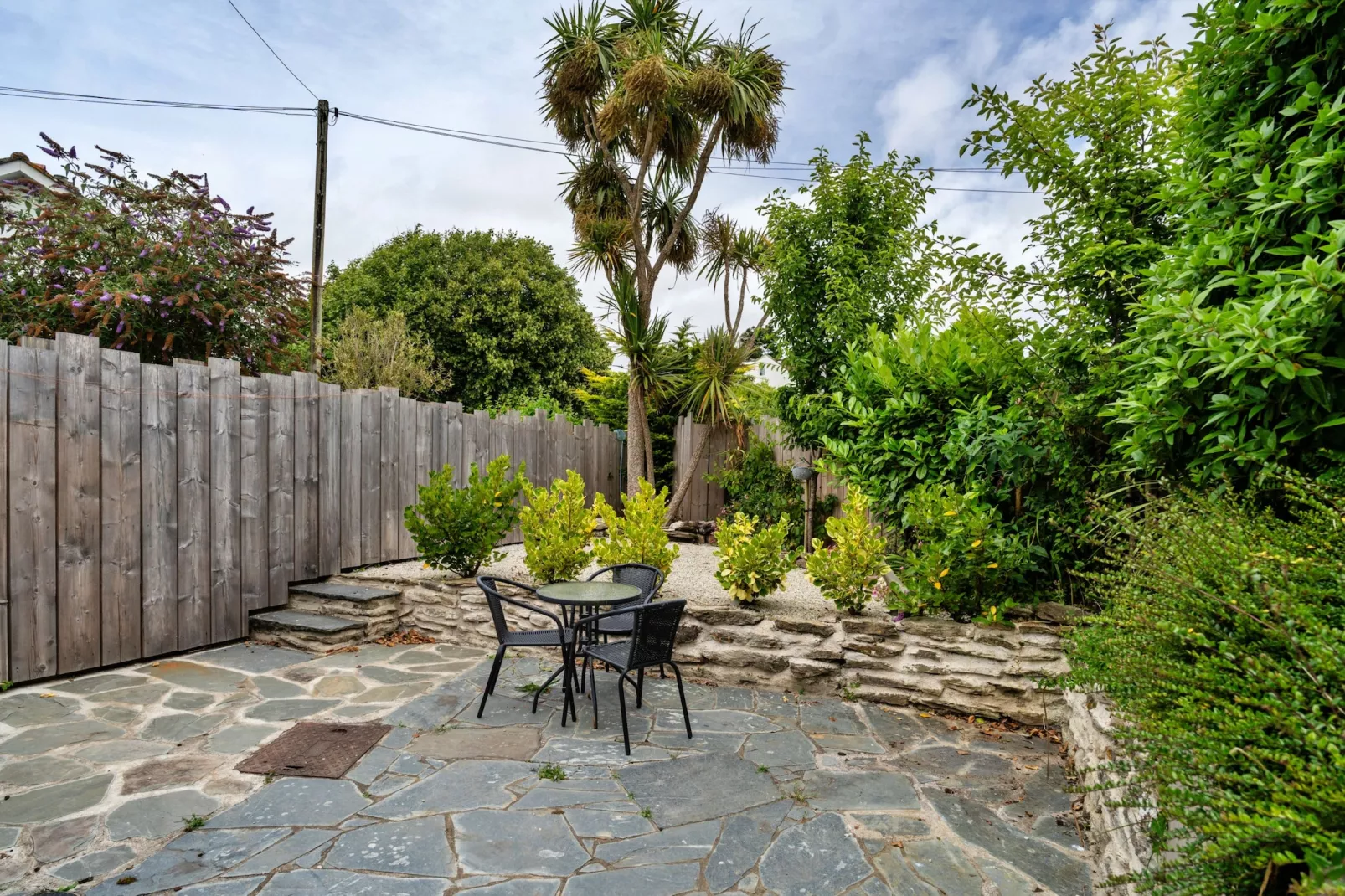 Porth Cottage-Gardens summer