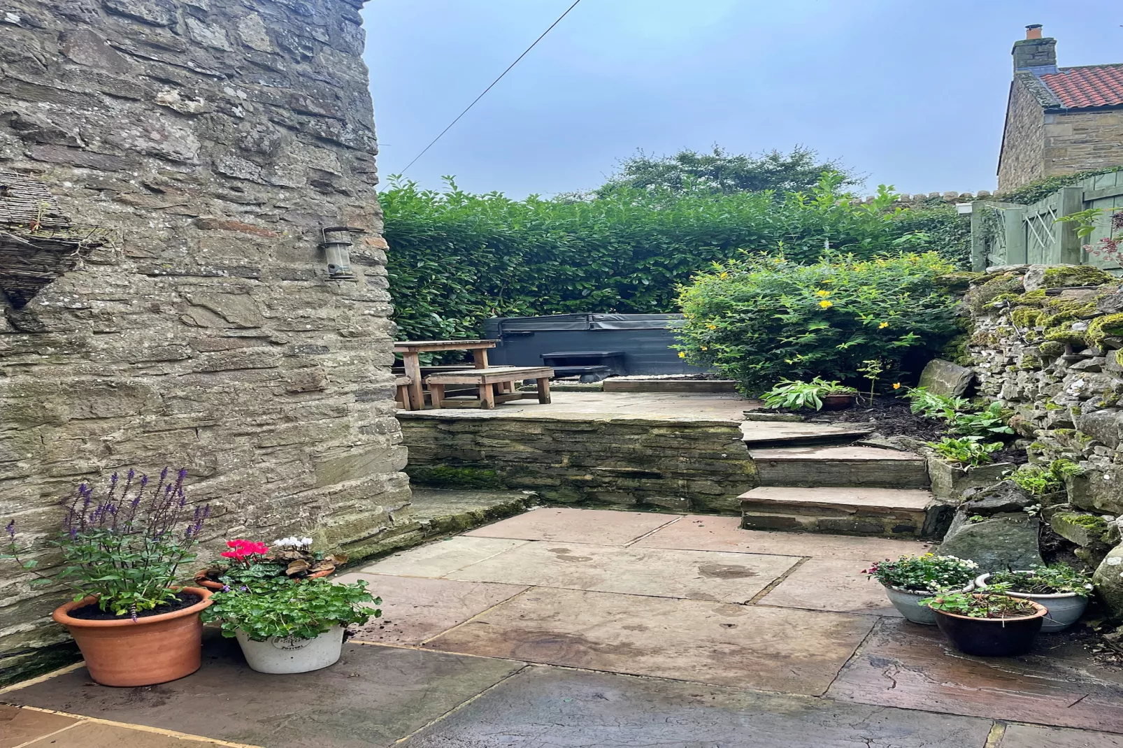 Stable Cottage-Outdoor