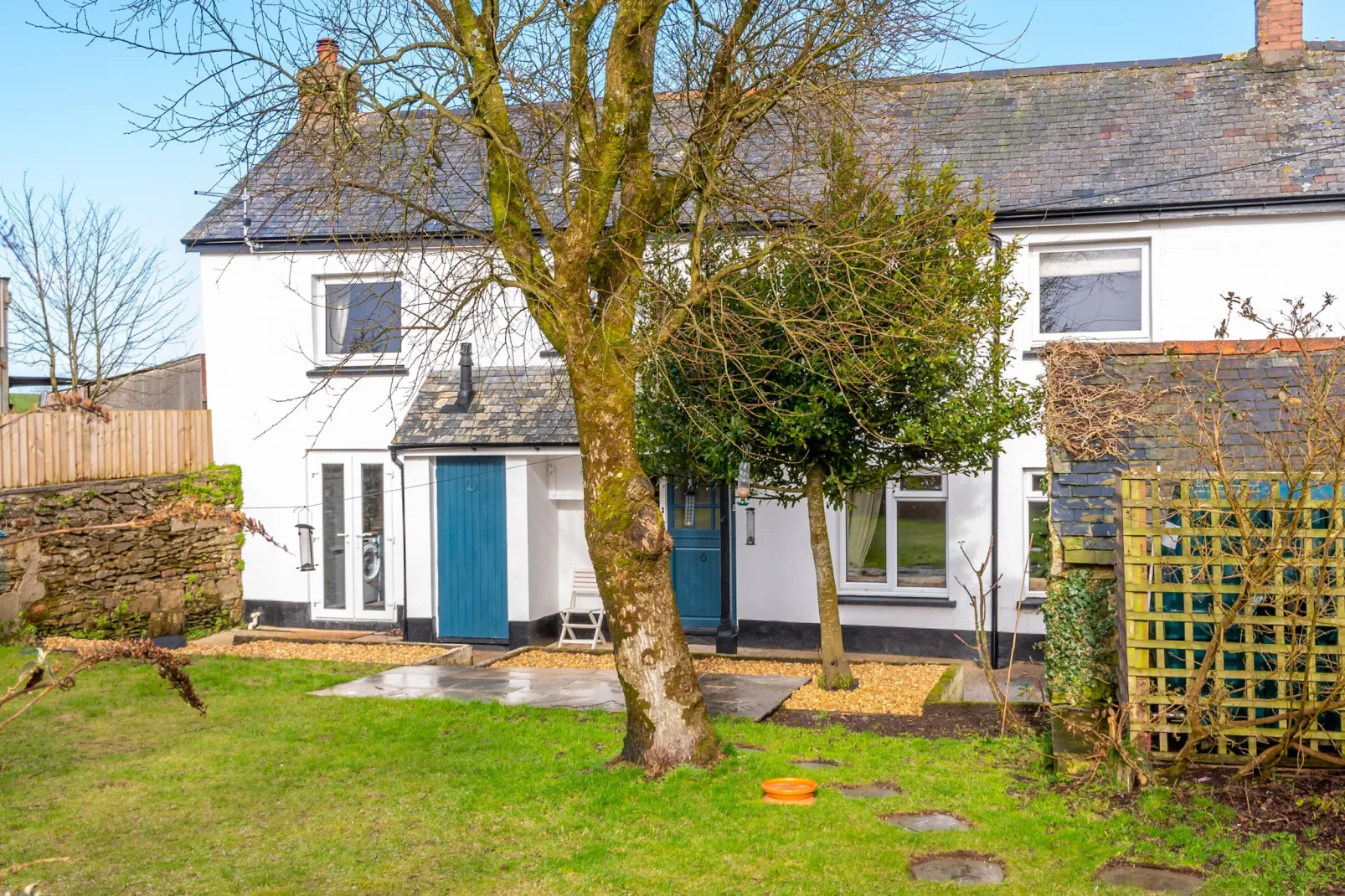 Court Cottage-Outdoor