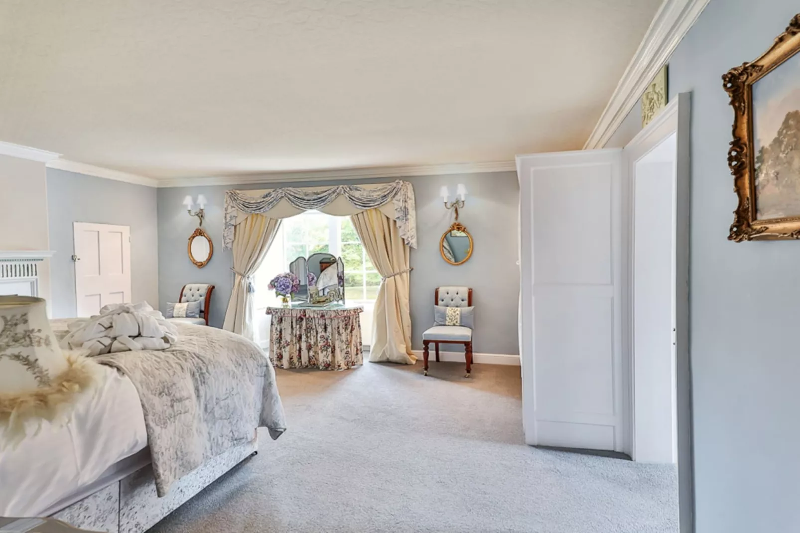 Walcot Hall-Bedroom