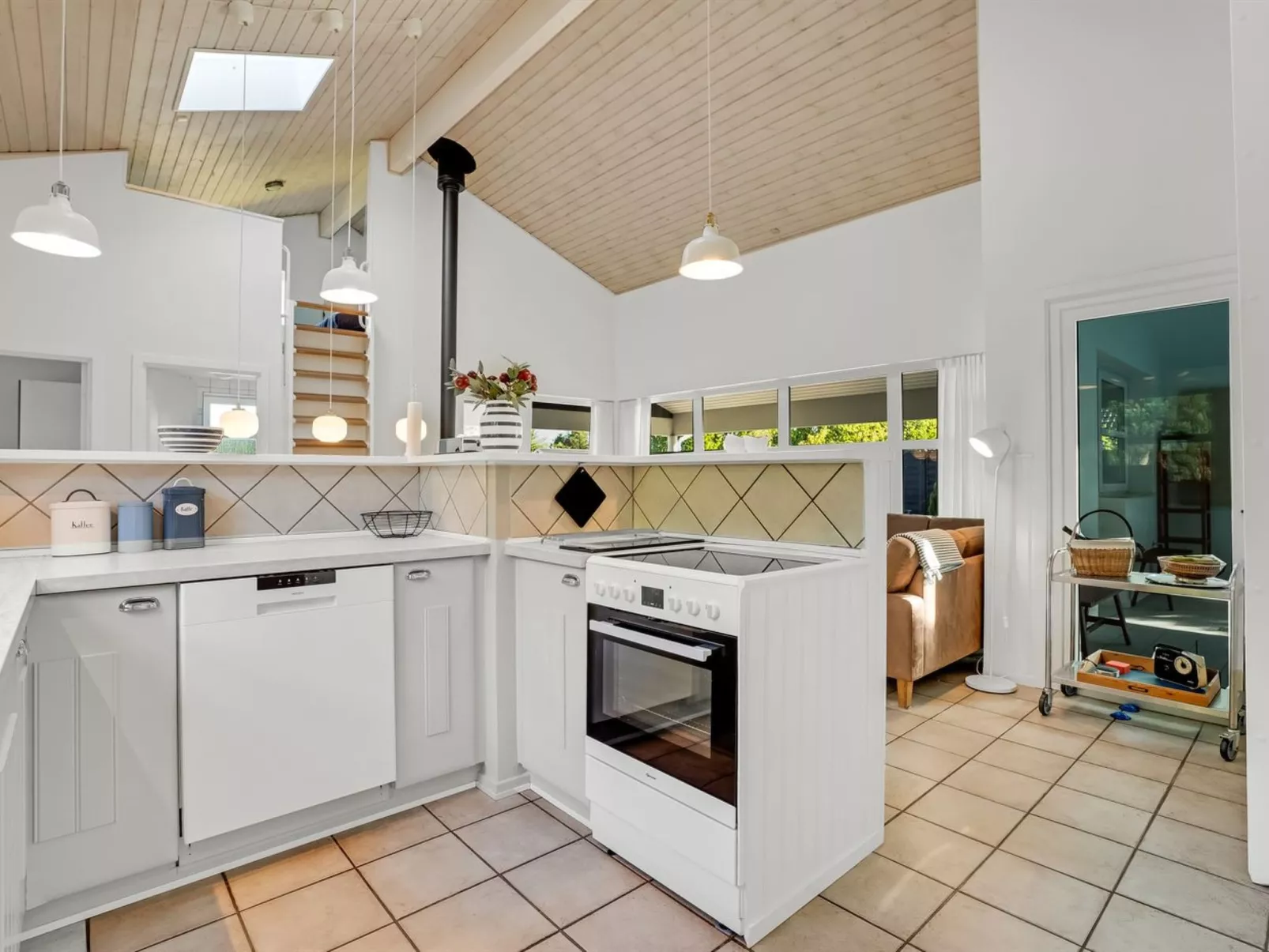 "Marno" - 700m from the sea-Drinnen