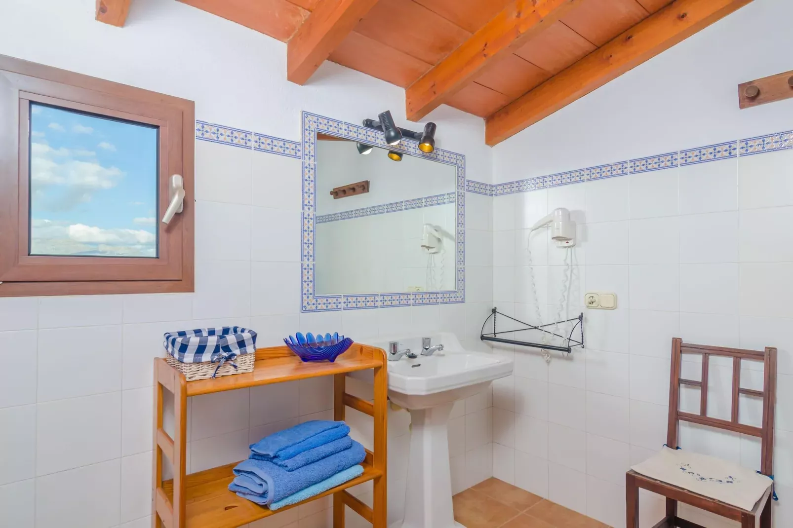 Can Rius-Bathroom