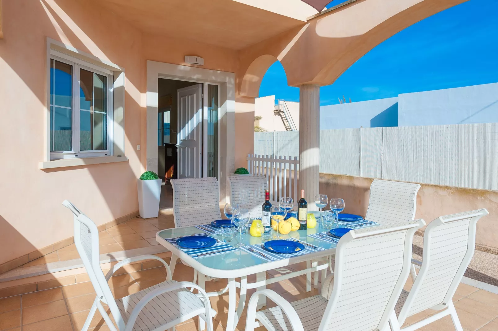 Espaiosa-Terrassenbalkon