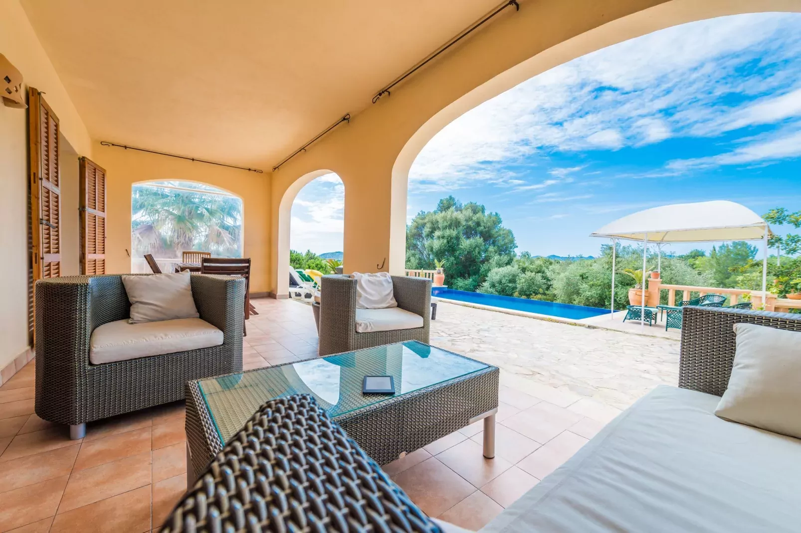 Can Canals-Terrace balcony