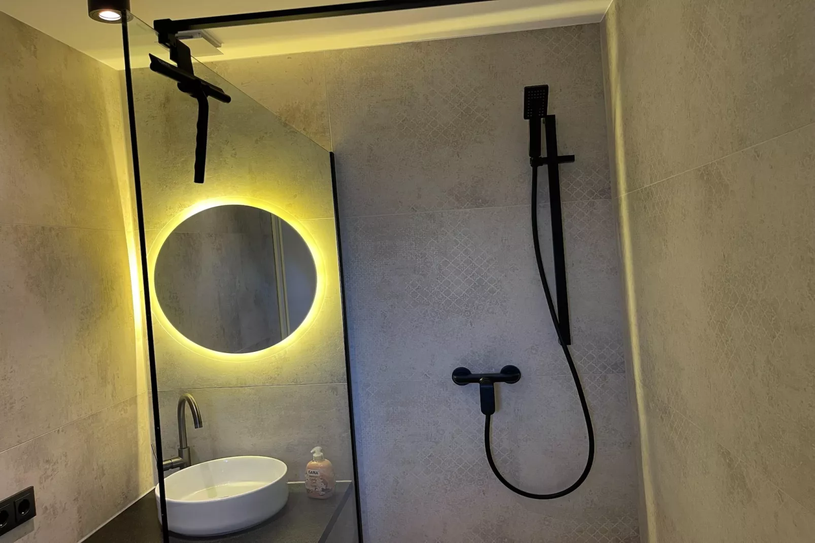 Ferienhaus mit Wasserblick 3 Pers-Bathroom