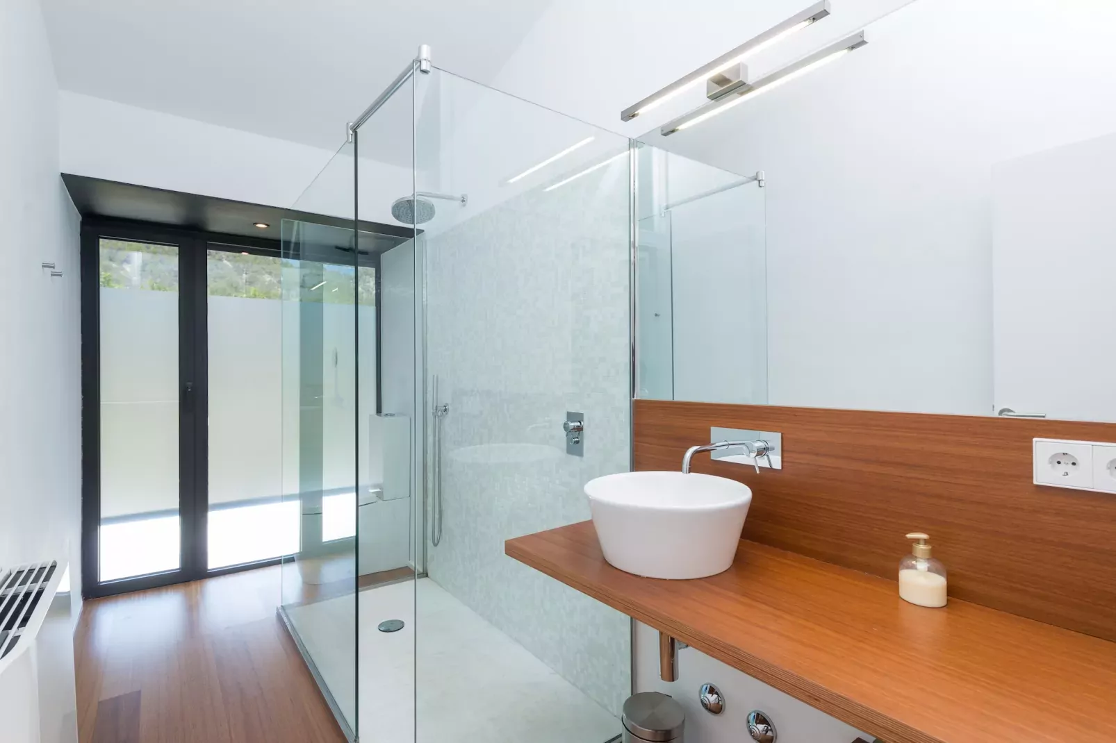 Can Cabrit-Bathroom