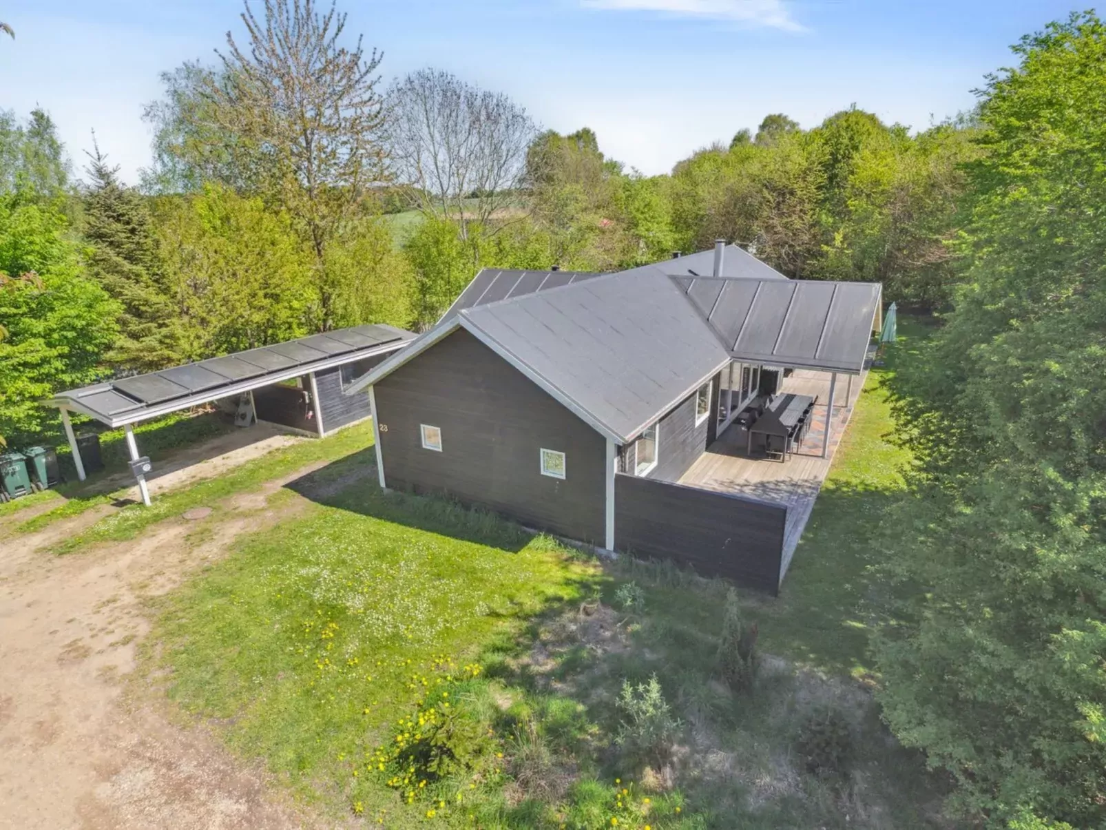 "Kjell" - 1.5km from the sea-Outside