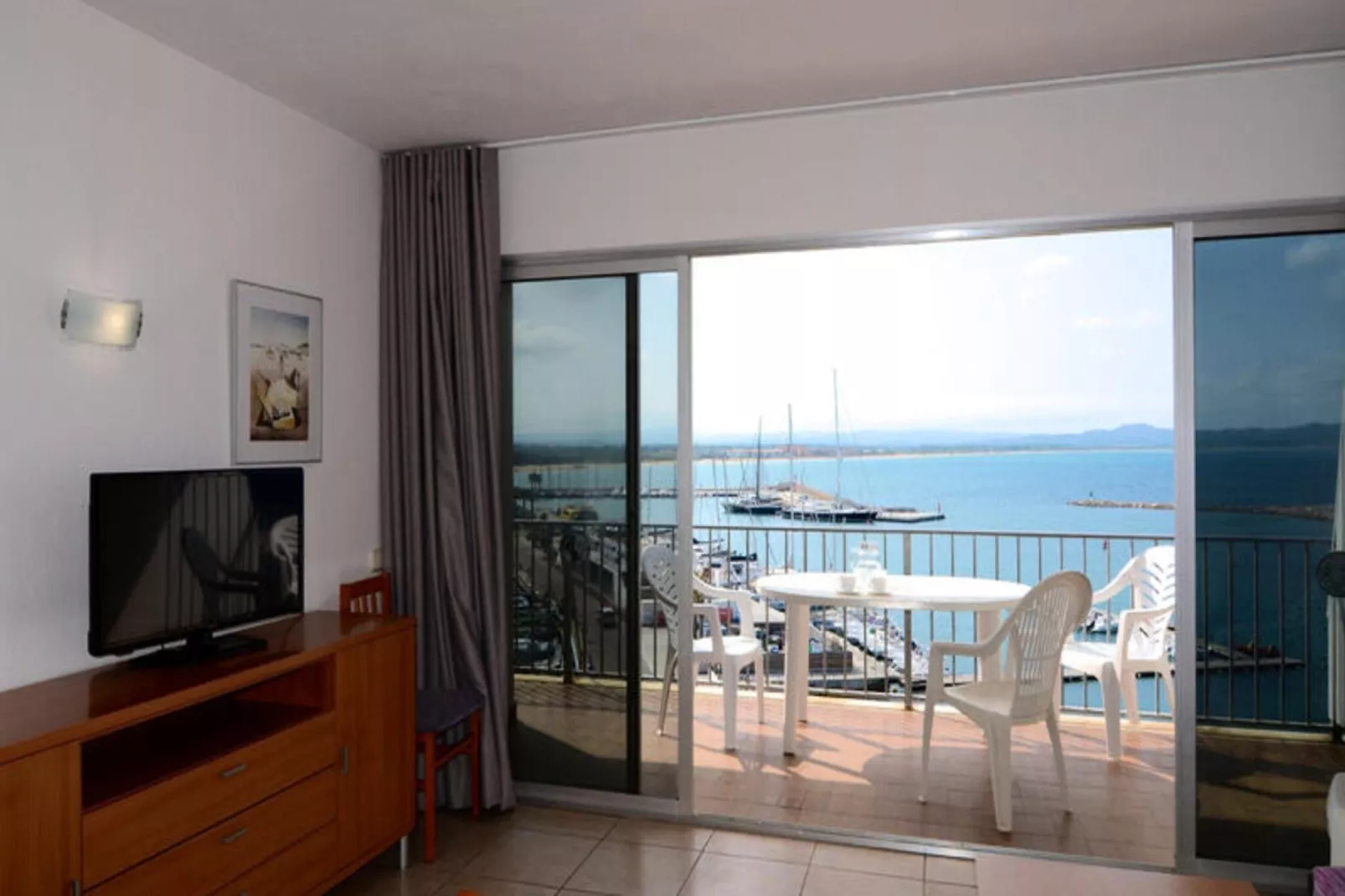 Appartements à L'Estartit-Exterior summer