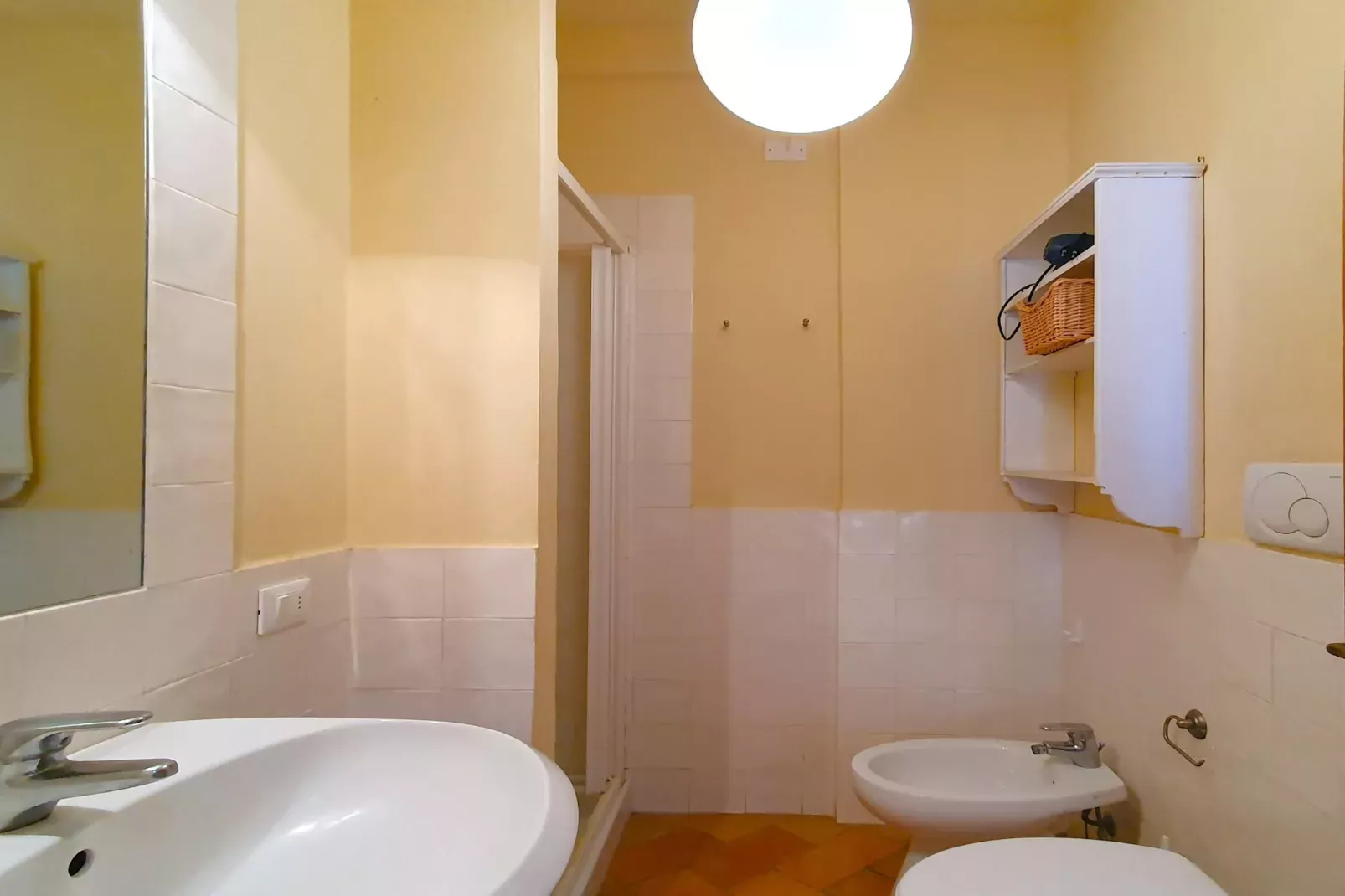 APP 8-Bathroom