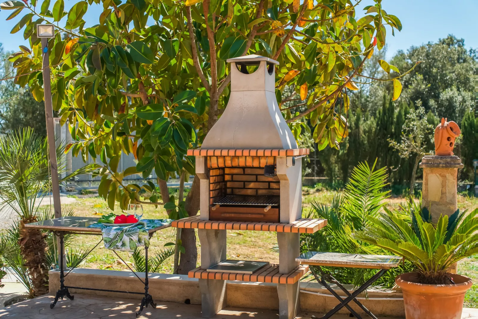 Es Sementaret-Outdoor