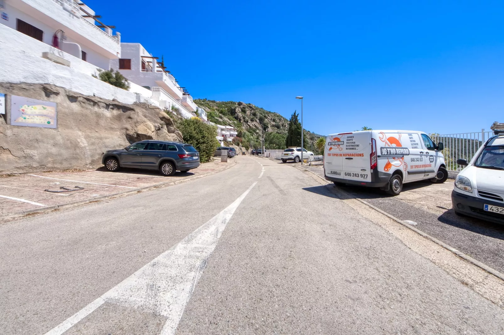 IBIZA BRAMER 11  Canyelles Roses-Areas summer 1km