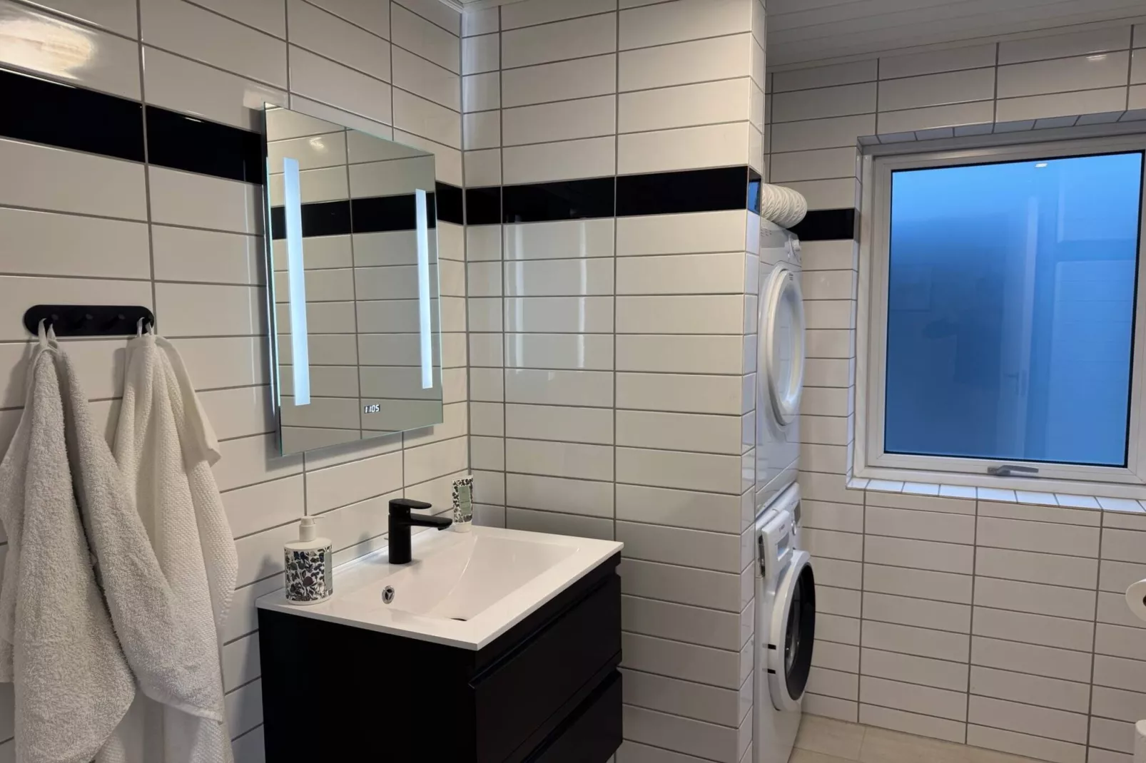6 person holiday home in Ebeltoft-Indoor