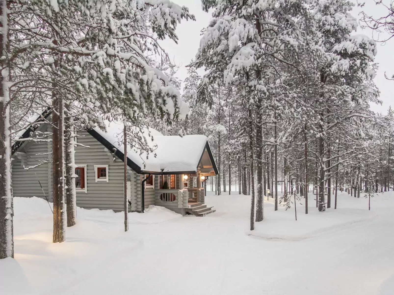Syväniemi-Outside