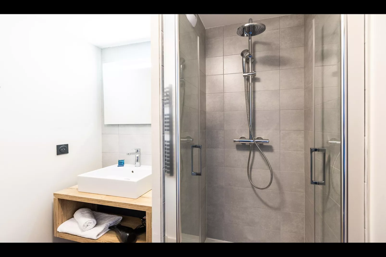 RISOUL_S8-Bathroom