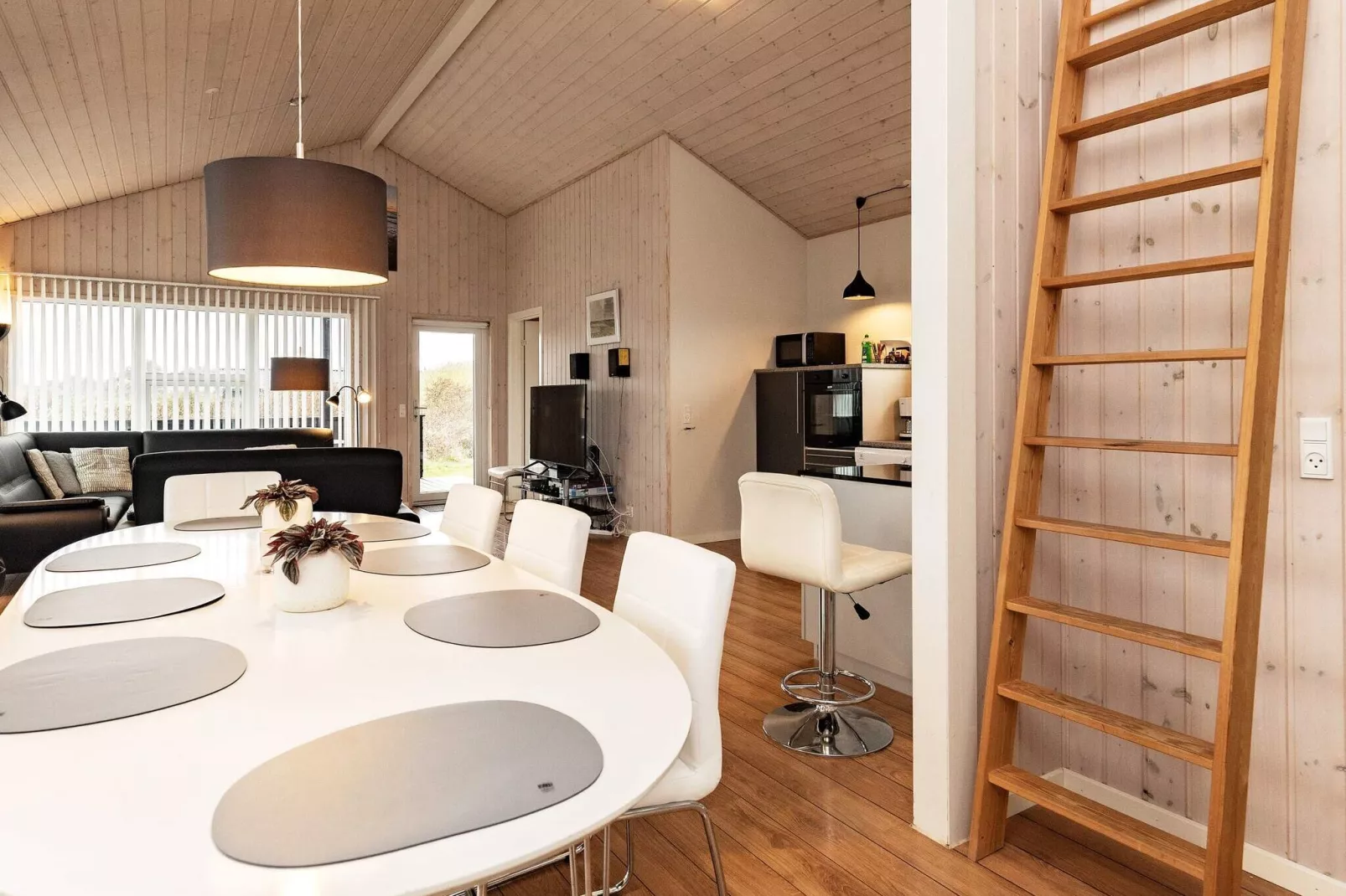 6 person holiday home in Hirtshals-By Traum-Indoor