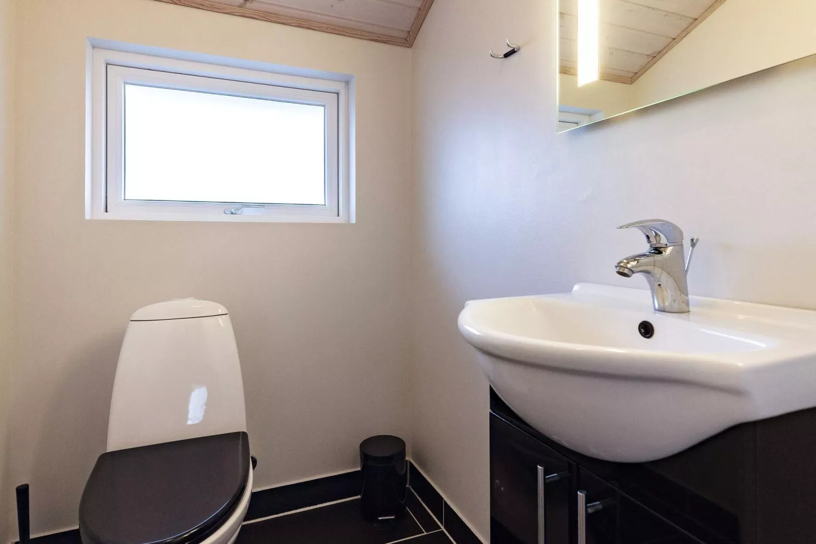 6 person holiday home in Hirtshals-By Traum-Indoor