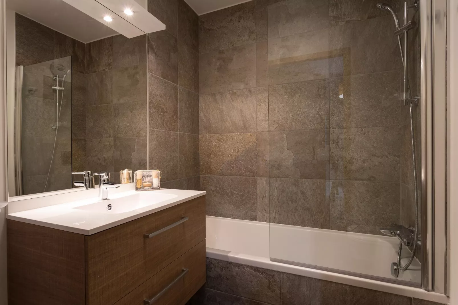 Le Diamant des Neiges-A36S-Salle de bain