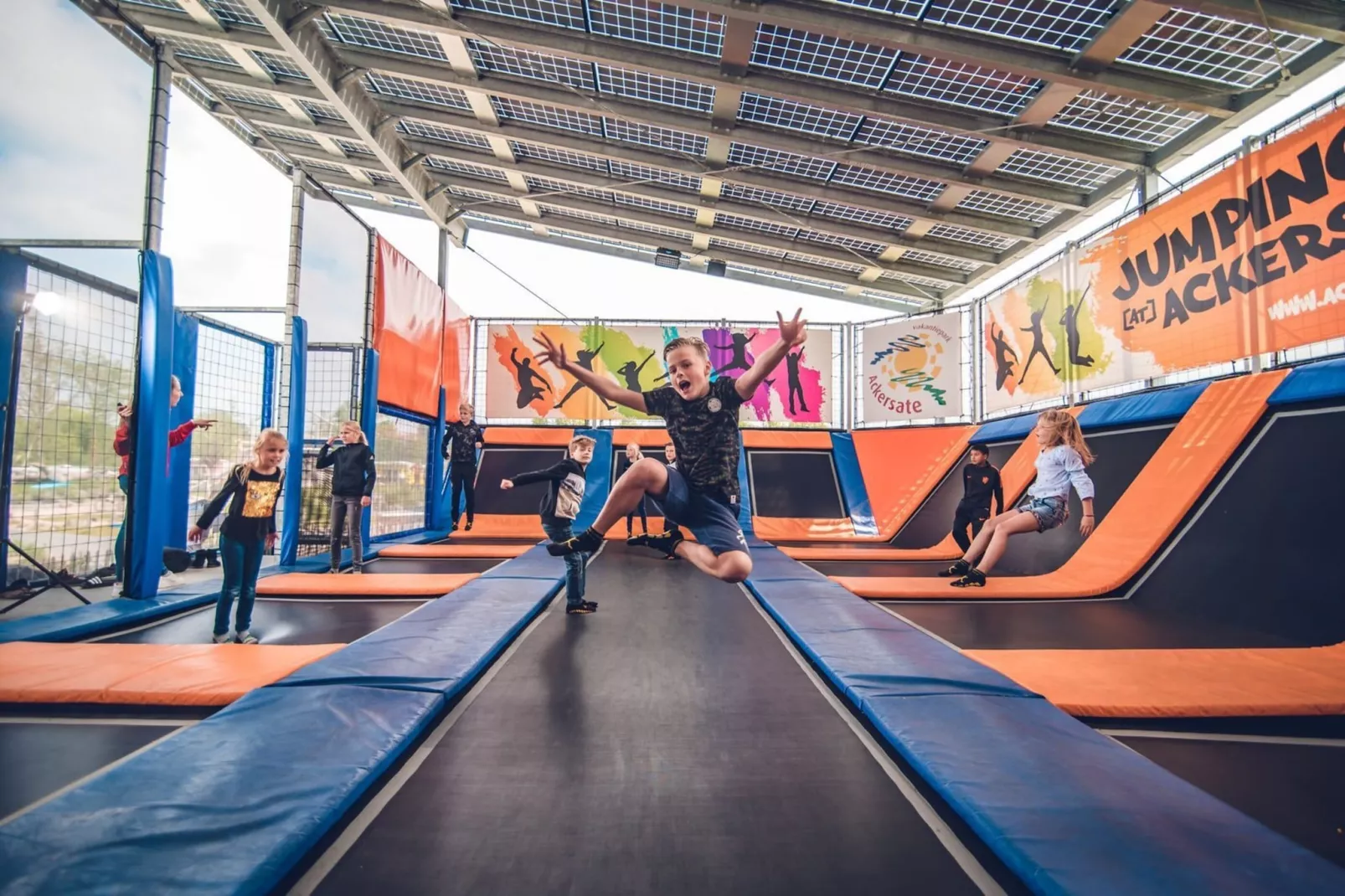 Safari tent 'Edelhert' | 2 - 8 pers-Installations du parc