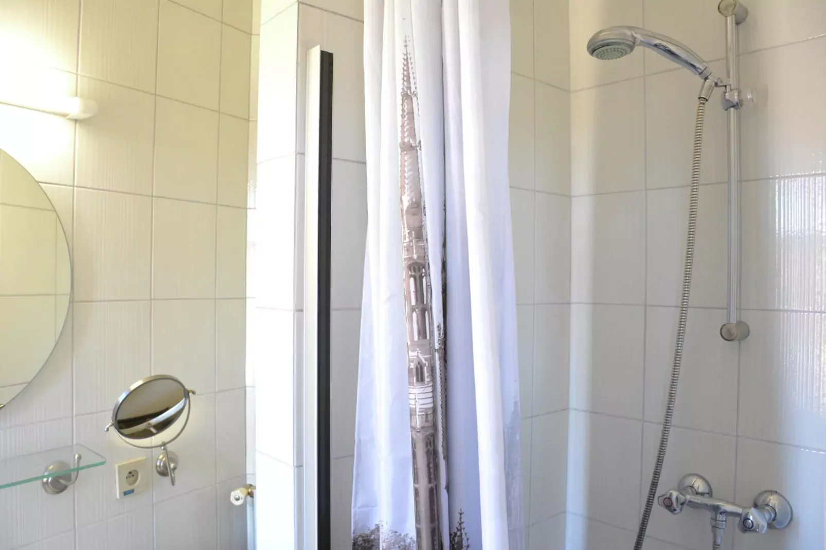 Belle Vue-Bathroom
