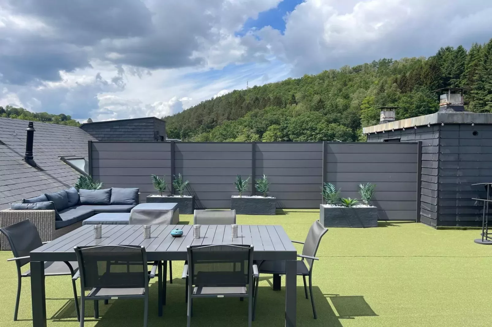 Rooftop Bleu-Gardens summer