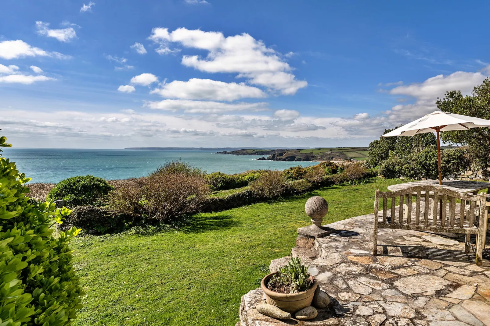 Lesceave Cottage-Outdoor