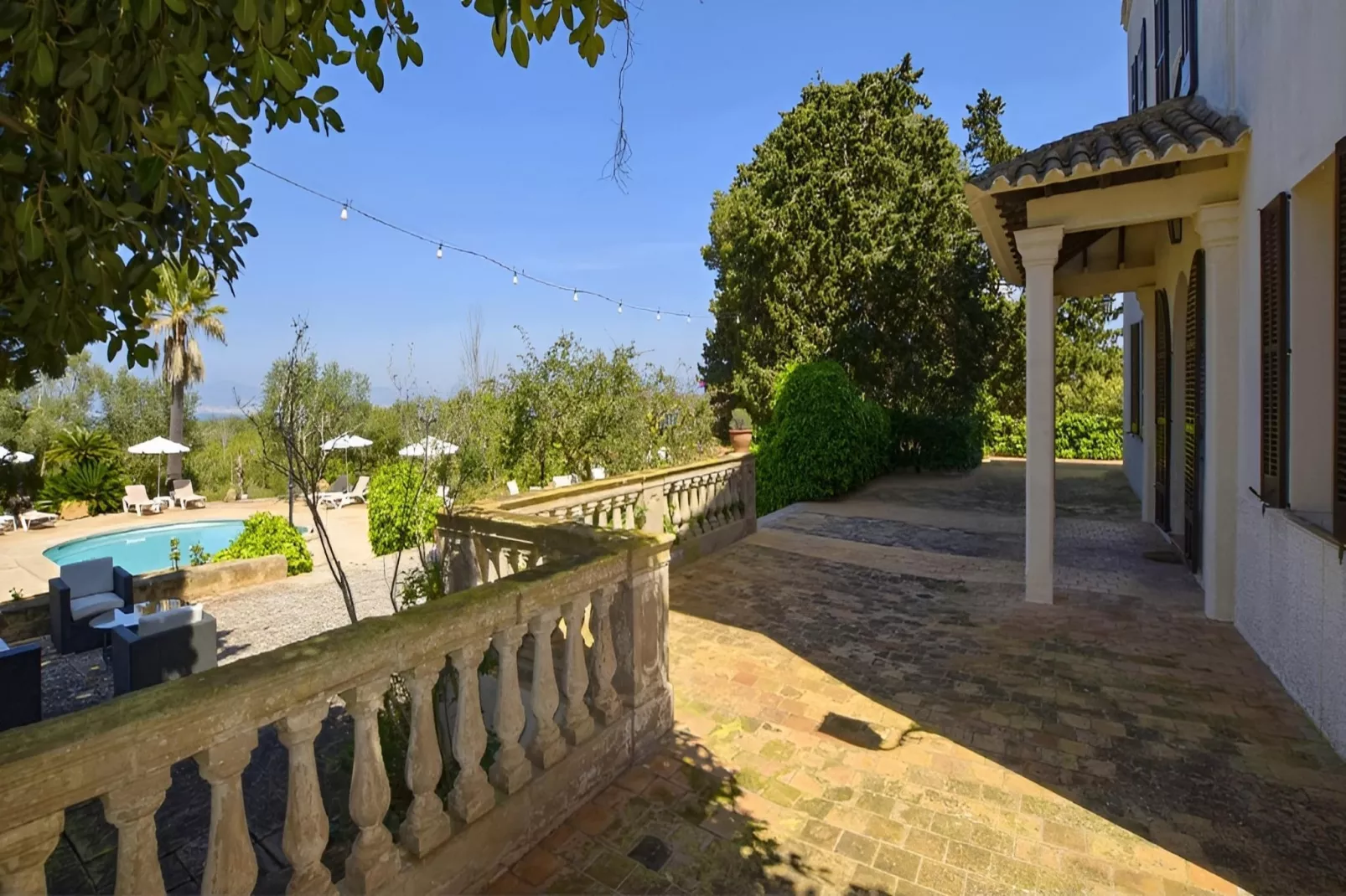 Son Granada-Balcon-terrasse