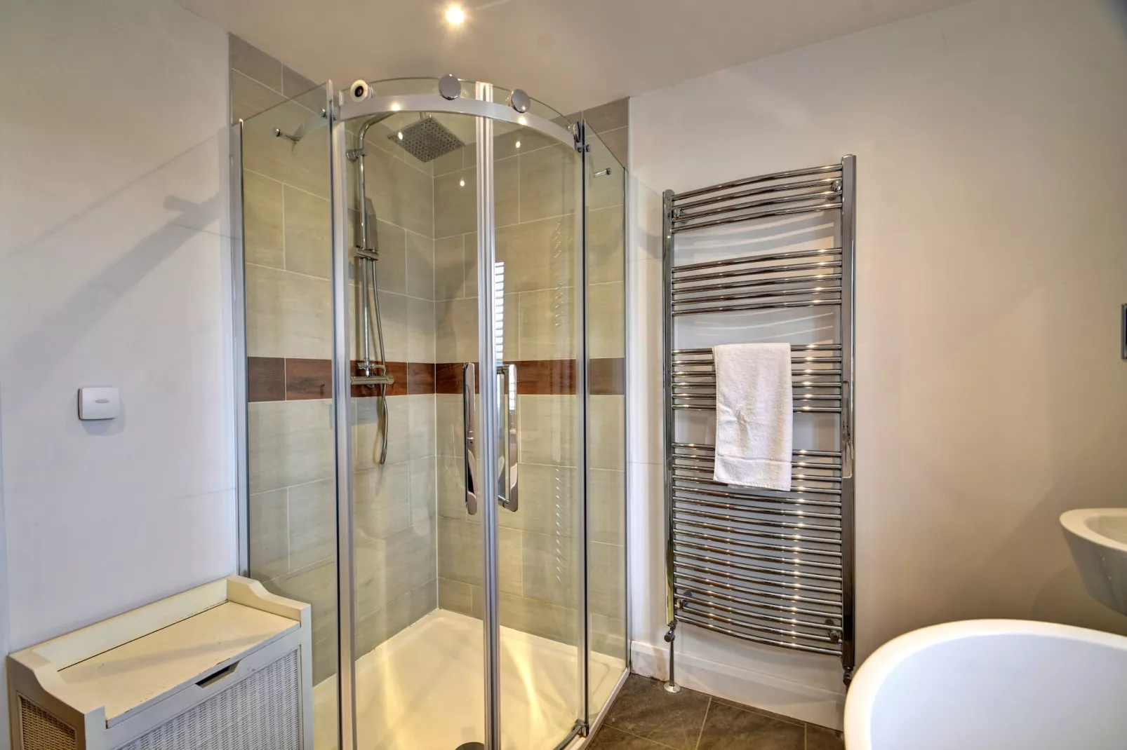 Heather Lea-Bathroom
