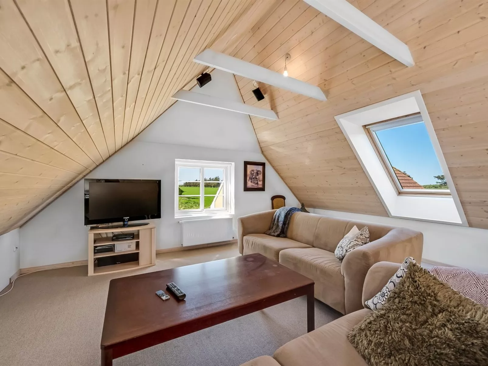 "Quirina" - 6km from the sea-Drinnen