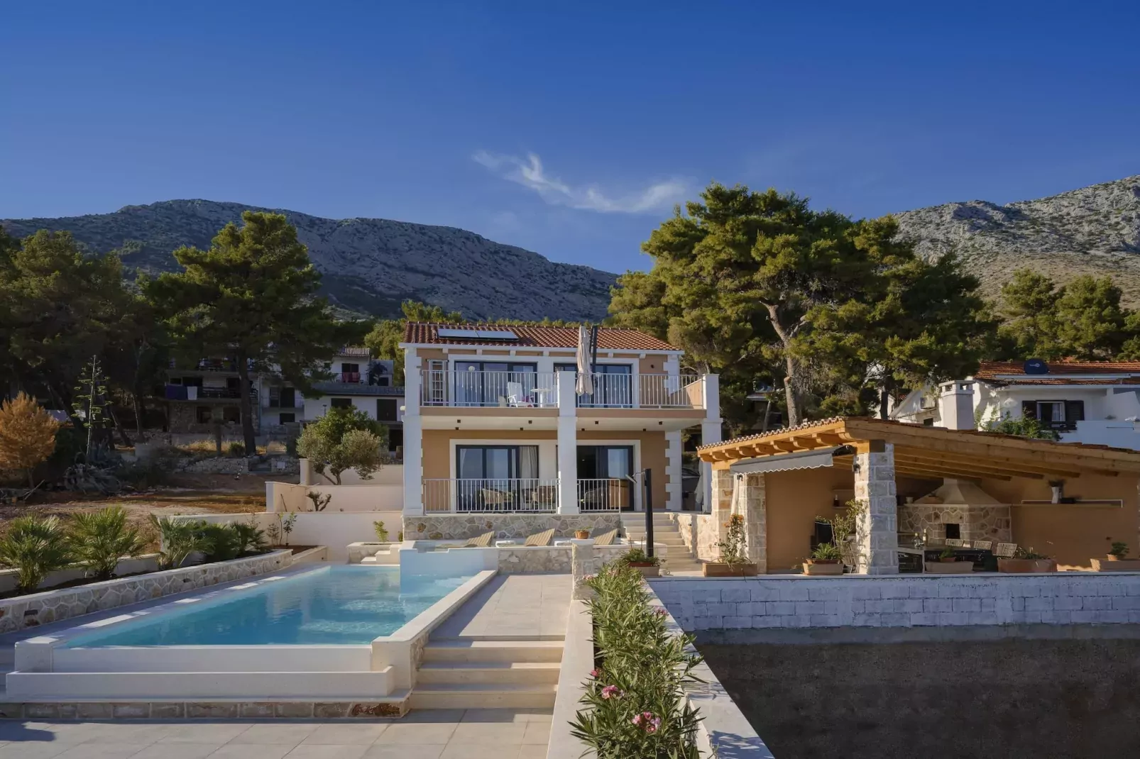 Villa Luce di Mare - Three Bedroom Villa with Pool-Outdoor