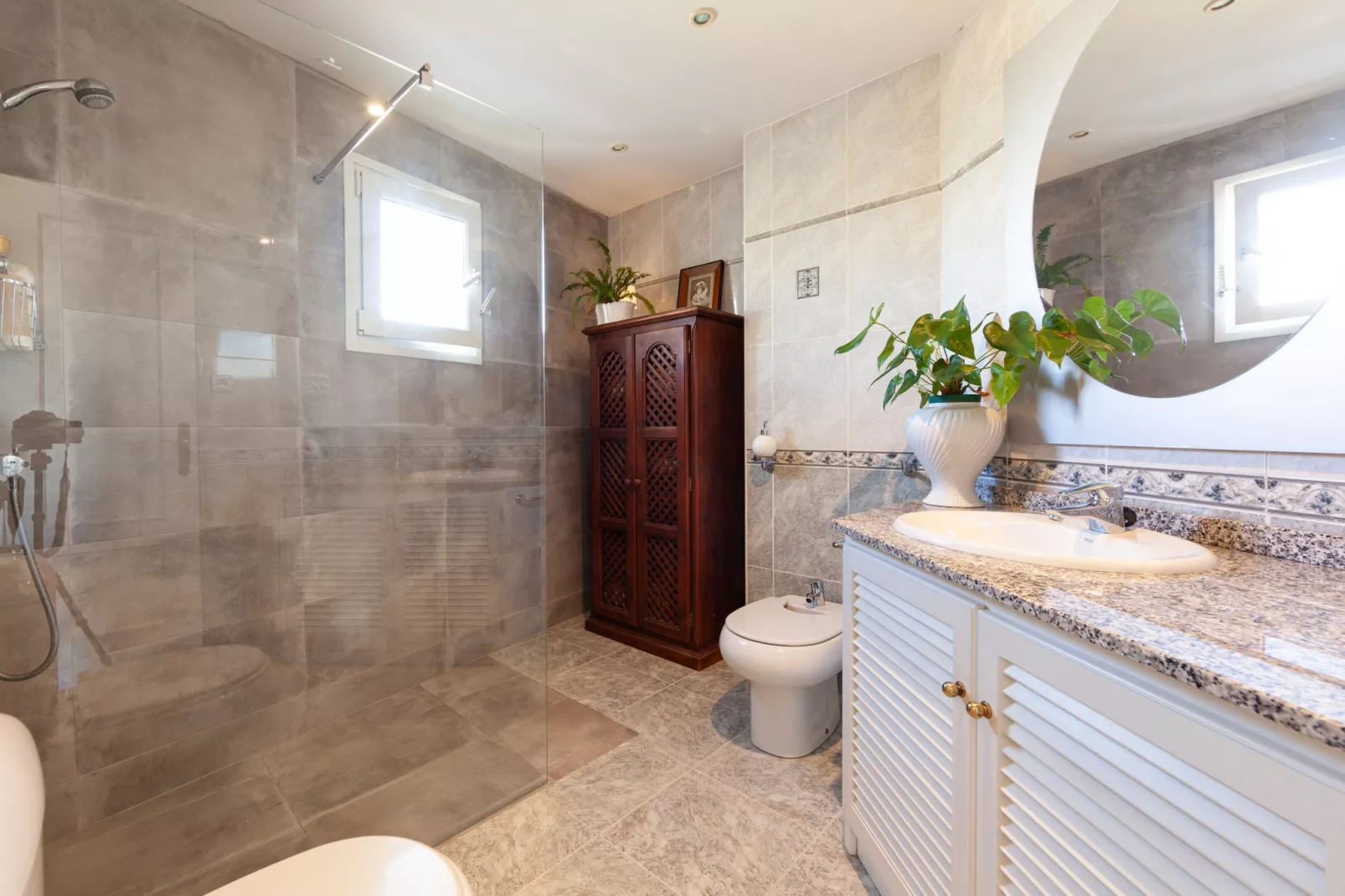 San Pedro del Mar-Salle de bain