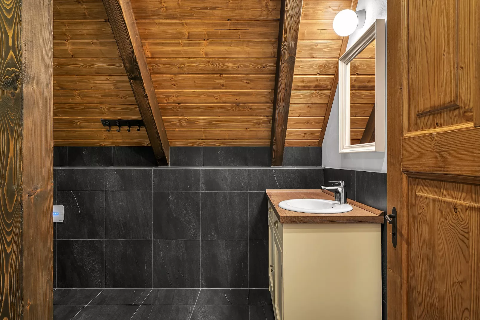 Horni Marsov KHK320-Badezimmer