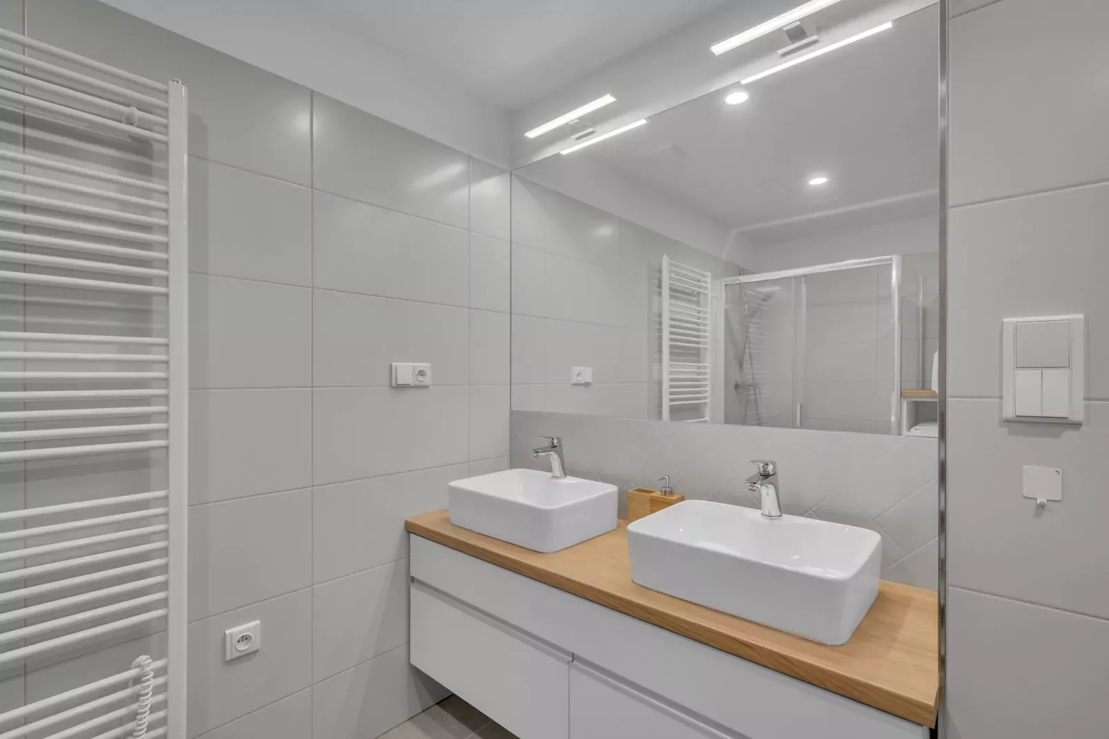 Cerny Dul KCL060-Bathroom