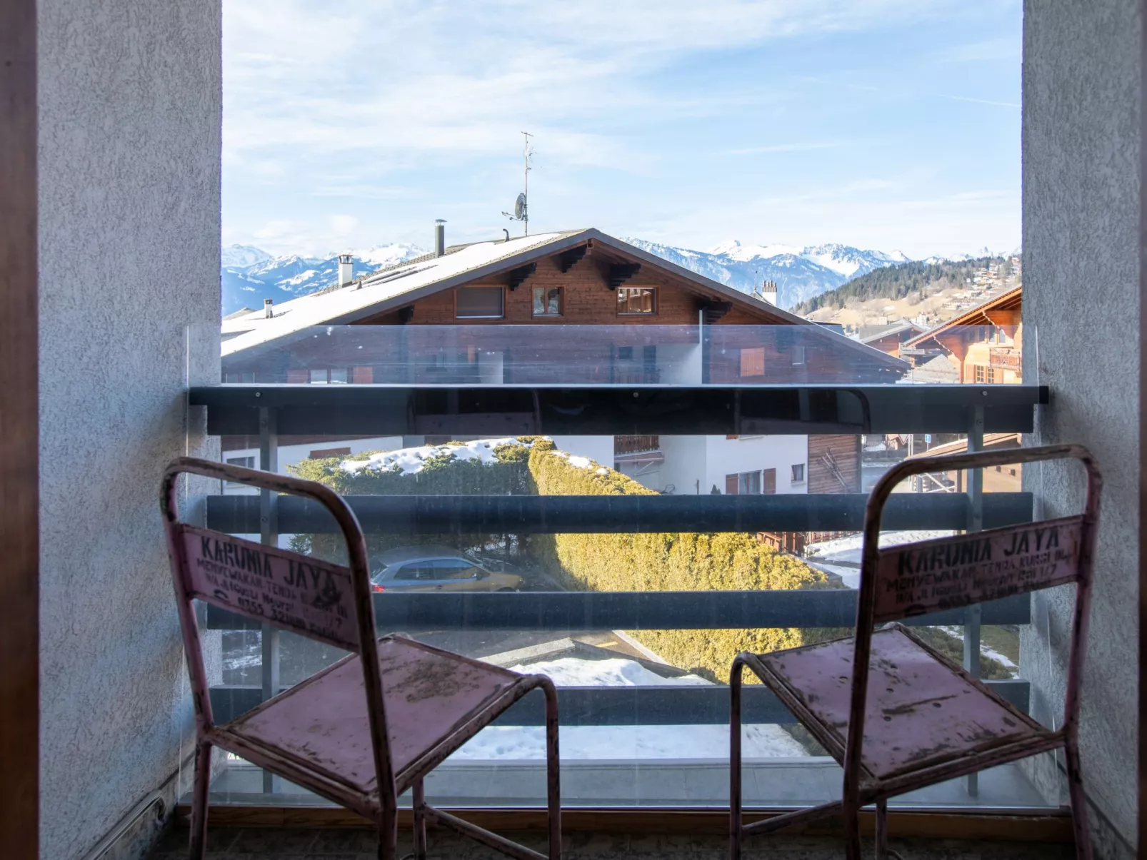 Villars Soleil B 13/14-Outside