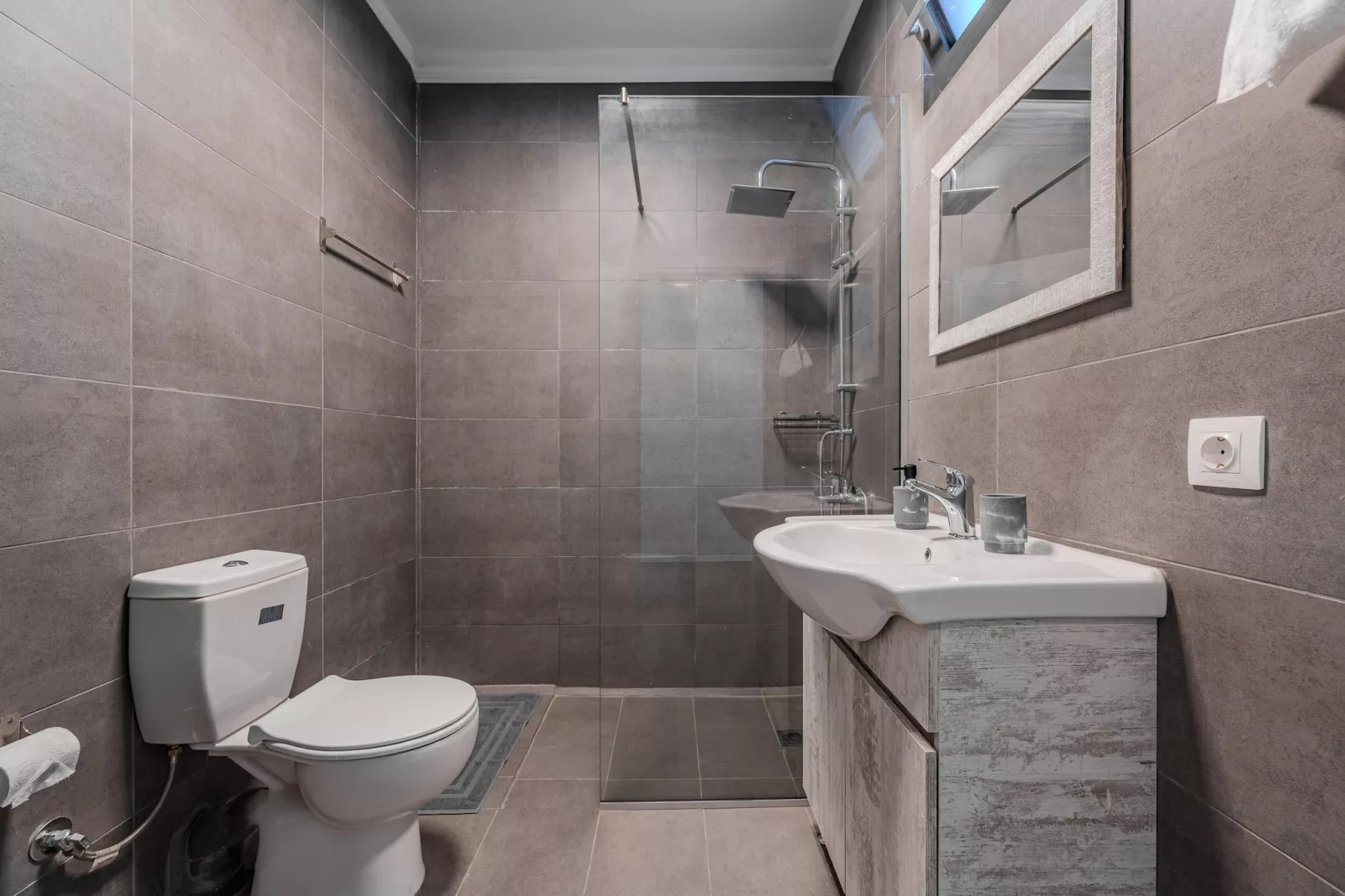3A's Family Luxury Villa-Bathroom