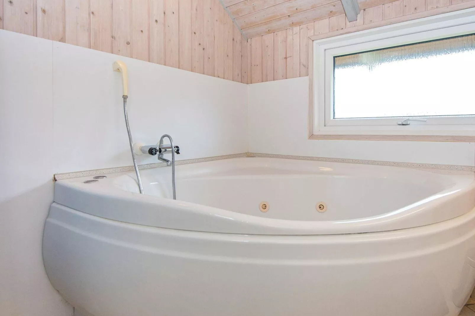 8 Personen Ferienhaus in Sydals-By Traum-Wellnessbereich