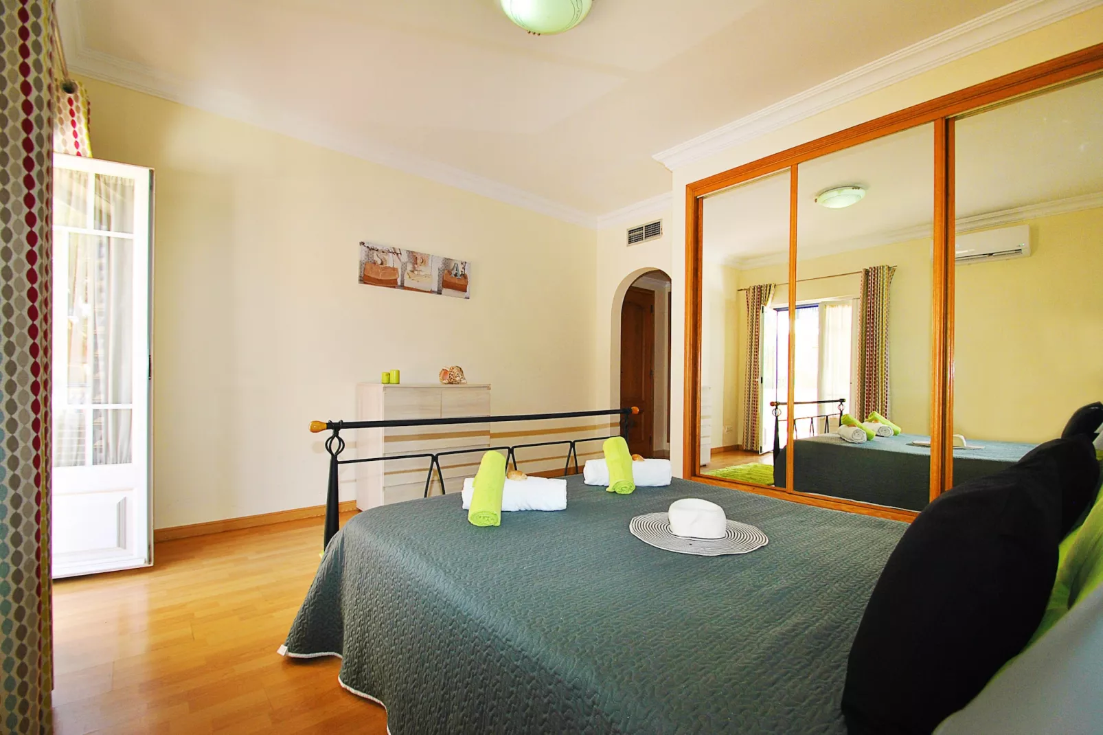 Apartment Paphos-Schlafzimmer