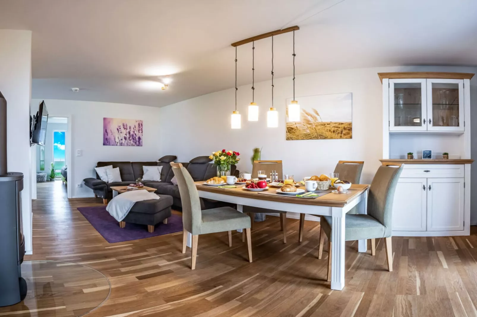 424127-Esszimmer