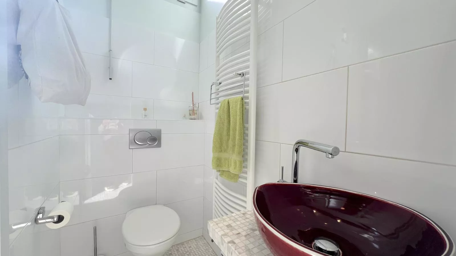La Maison Bleue Ronse-Bathroom