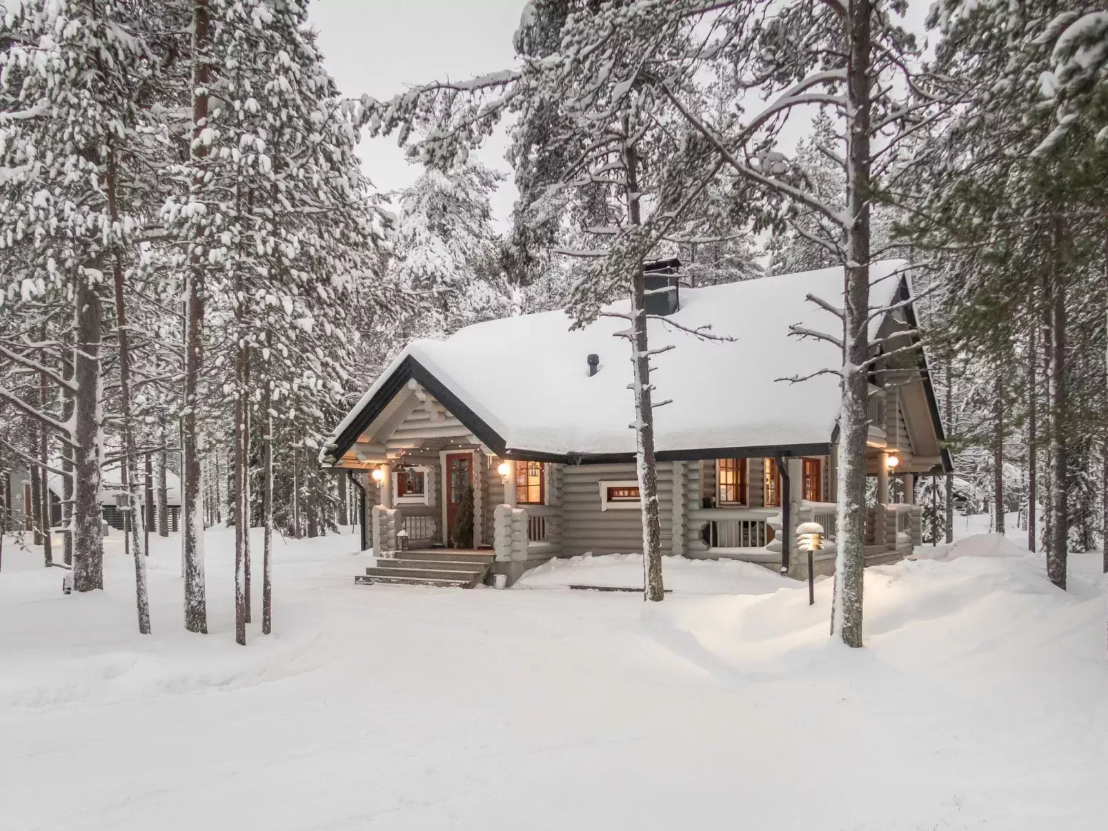 Syväniemi-Outside