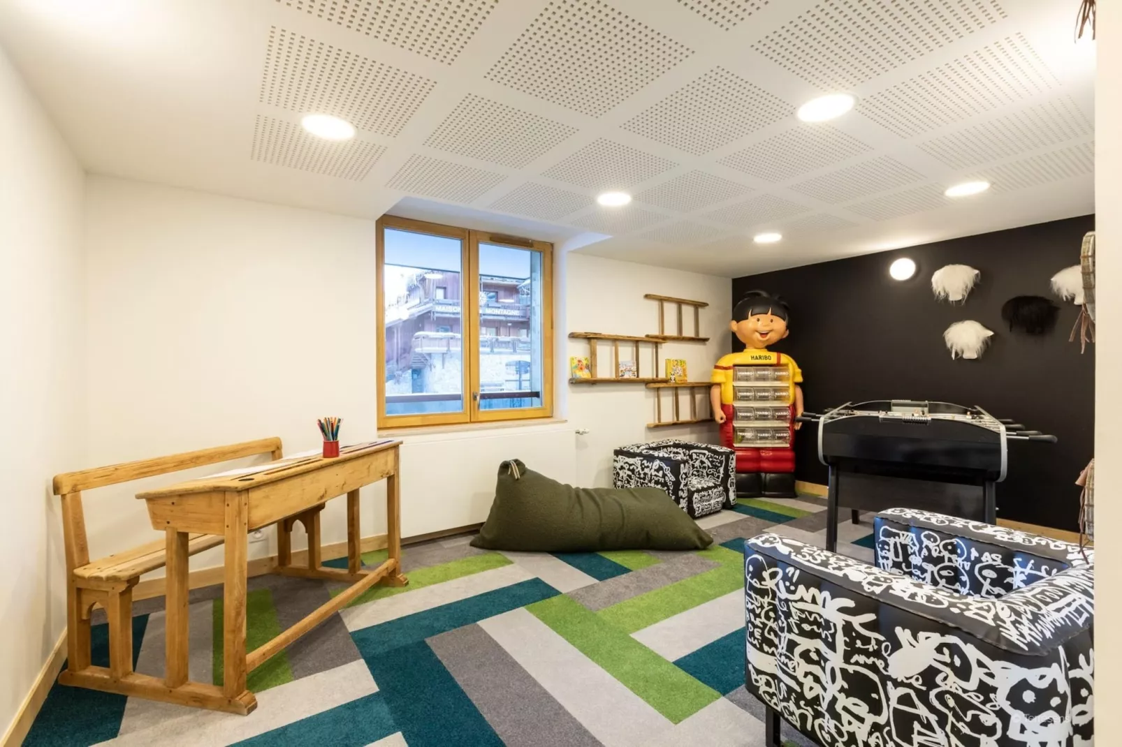 LES DEUX ALPES Neige et Soleil -A24S-Recreation room