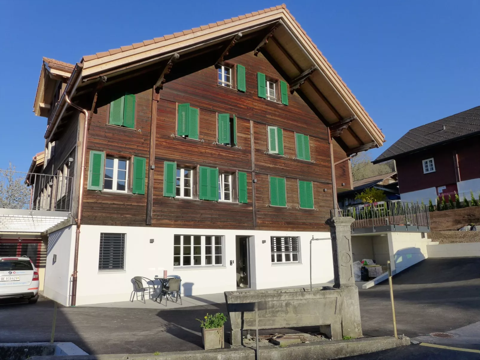 Huus Chloster, Apt Büel-Draußen