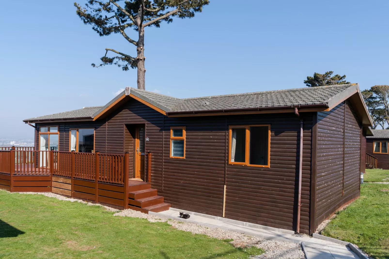 Serendipity Lodge-Outdoor