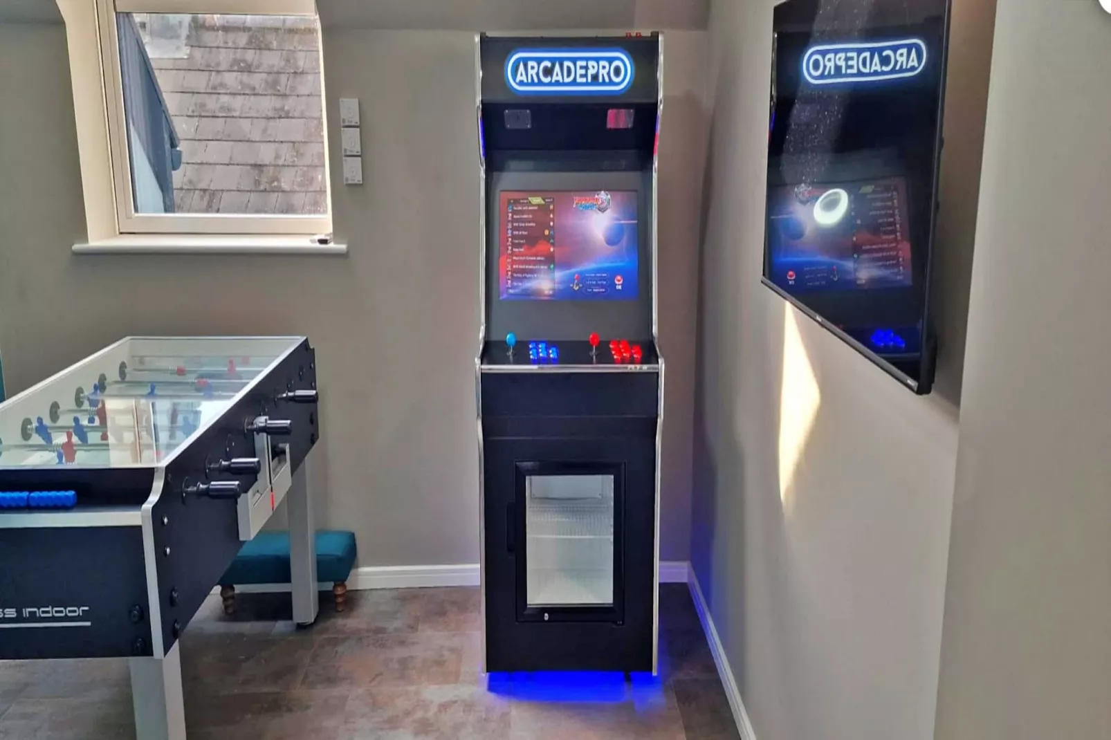 Beach House-Recreation room