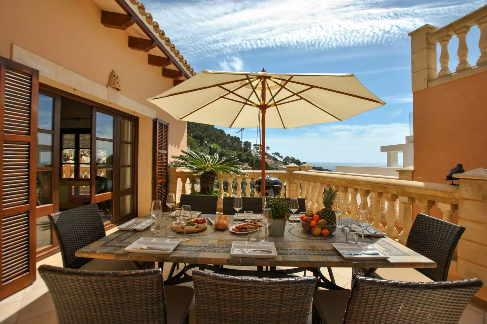 Wundeschönes & Nachhaltiges Casa Cap Vermell-Terrassenbalkon